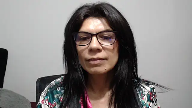 Chatroom XXX en direct de abrilsex23