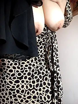 salima95: онлайн-секс-чат