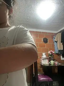 amberbakee – Live XXX-chat