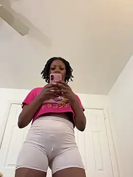 mochamimi: онлайн-секс-чат