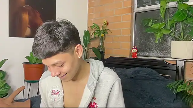 Andy_Belier23 Webcam Show