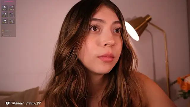 annie24_evans: онлайн-секс-чат