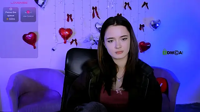 Онлайн чат XXX liana_kisses