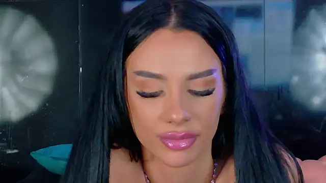 MidnightMuse3 Adlı Modelin Web Kamerası Şovu