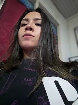 Chat +18 de Mila_Morgan ao vivo