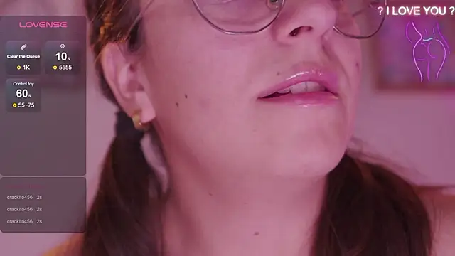 milly_kenner 现场XXX聊天