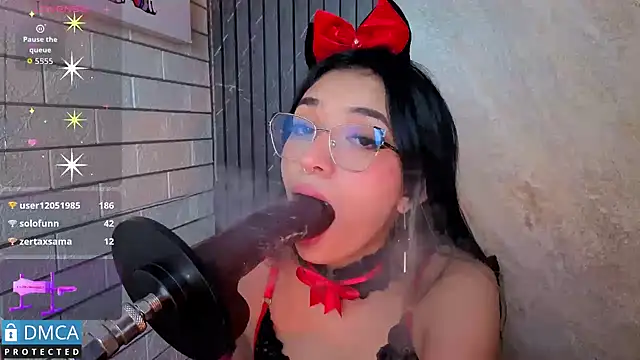 stepha__: онлайн-секс-чат