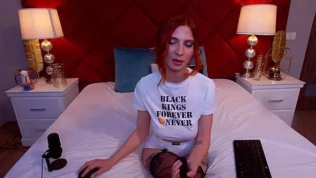 MinnieDrew Live XXX-chat