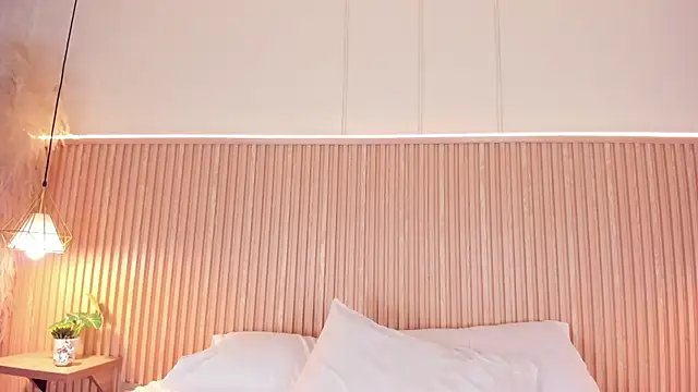 NahimiThompson live XXX chat