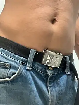 ZF-Athlete: διαδικτυακό σόου στην κάμερα