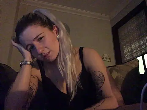 Chat +18 de xxamyleighxx ao vivo