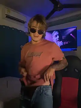 Show webcam de AngelLatinBoy