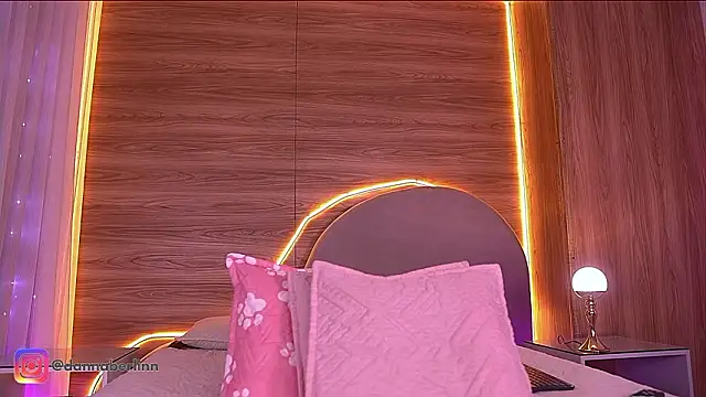 danna_berlin_ Chat XXX in diretta