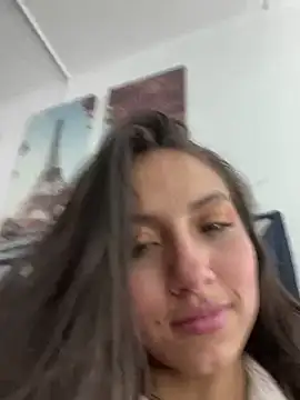 Pokazy przed kamerką – Paulett_Smith