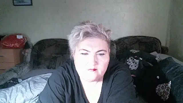 Lana555's Live XXX Chat