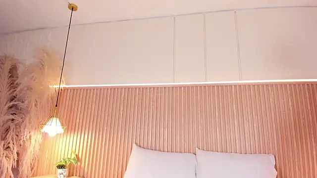 NahimiThompson 라이브 XXX 채팅