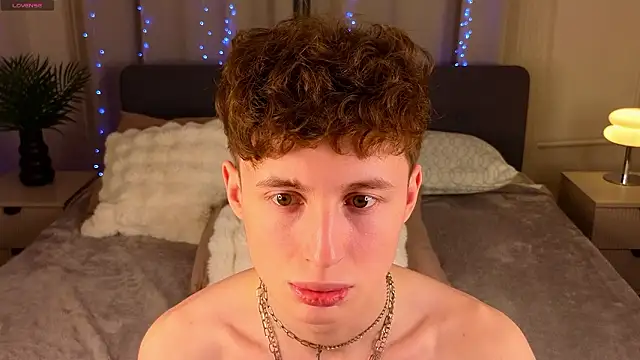 crisp1n's Live XXX Chat