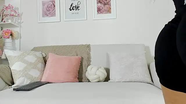 Mia_Rosee1's Live XXX Chat