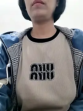 love_sexy090's Live XXX Chat