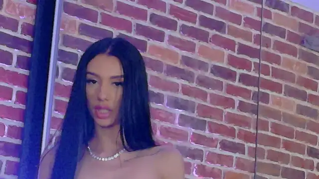 MidnightMuse3 Live XXX Chat