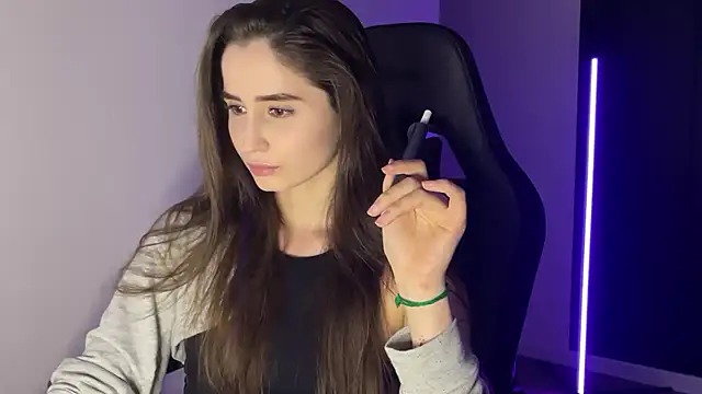 -KroshkaEnot- 即時 XXX 聊天