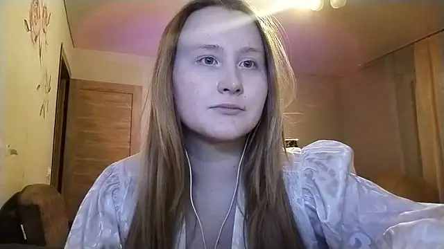 AnikaLipps webcam show