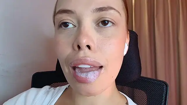 XXX chat uživo modela lisbet21x