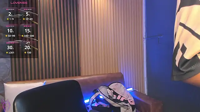 ArigyGomez: онлайн-секс-чат