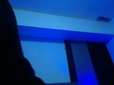 kittyhouse_hs লাইভ XXX চ্যাট