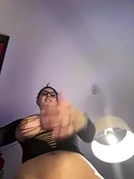 GabyMejiaa 即時 XXX 聊天