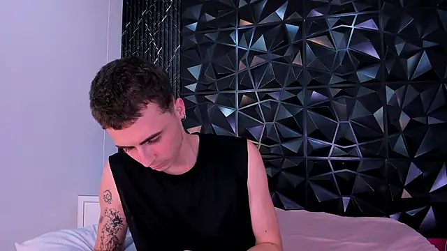 SpaceBoy1 Chat XXX in diretta