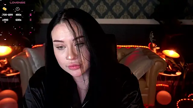 SerahMirabeli 即時 XXX 聊天