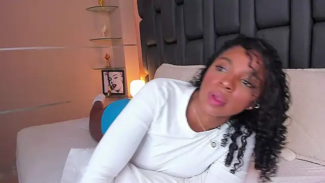 LisaMendez Pertunjukan Webcam