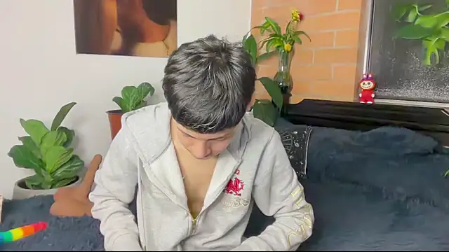 Andy_Belier23 élő XXX-chatje