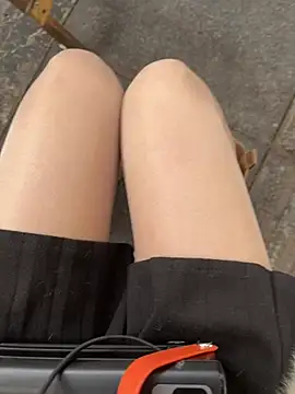 littleqiu élő XXX-chatje