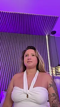 MiaPetit_ Adlı Modelin Canlı XXX Sohbeti