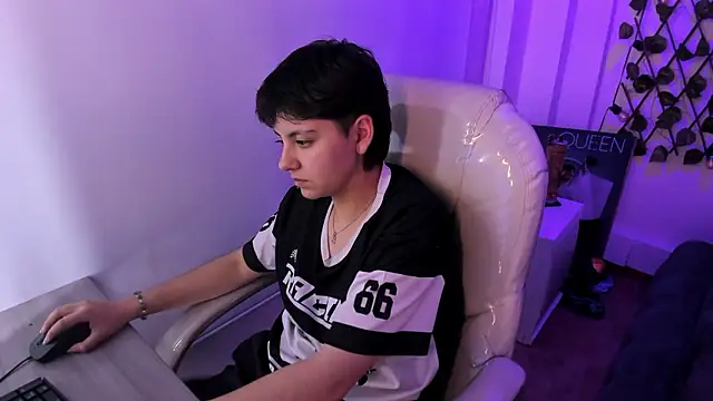 Nathaly_dsn Live XXX chat