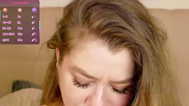 PetersEmily's Live XXX Chat