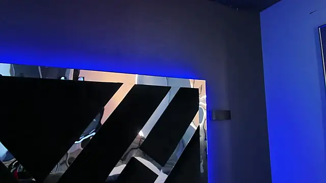 AmmyJones_'s Live XXX Chat