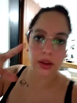 babyluna939: απευθείας συνομιλία ΧΧΧ