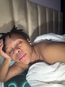 Chat +18 de Boneca25 ao vivo