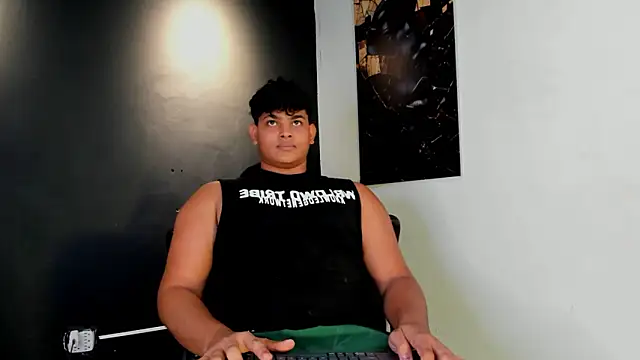 ThiagoVibes_212: απευθείας συνομιλία ΧΧΧ