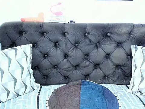 12inchesselfsuck Live XXX-Chat