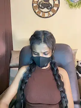 its_ur_flora Adlı Modelin Canlı XXX Sohbeti