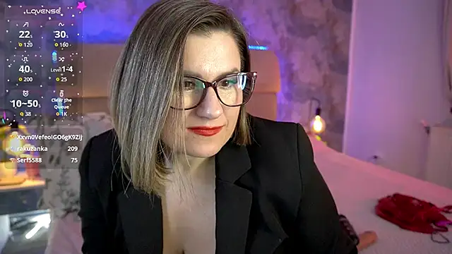 KiraRoxx: онлайн-секс-чат