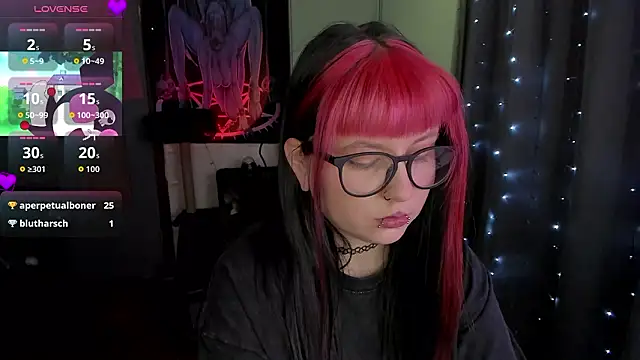 Živý XXX chat t0riayun0