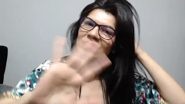 abrilsex23 Show in webcam