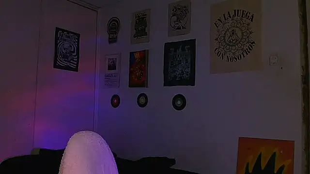 alex_one888 élő XXX-chatje