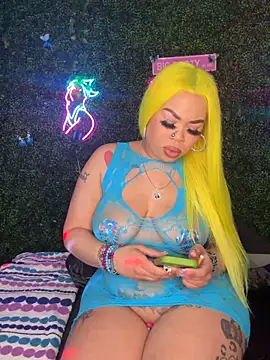 RenaThickAss: онлайн-секс-чат