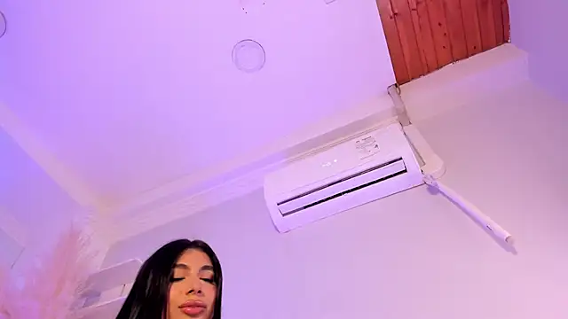 IsabelleFoxx_'s Live XXX Chat